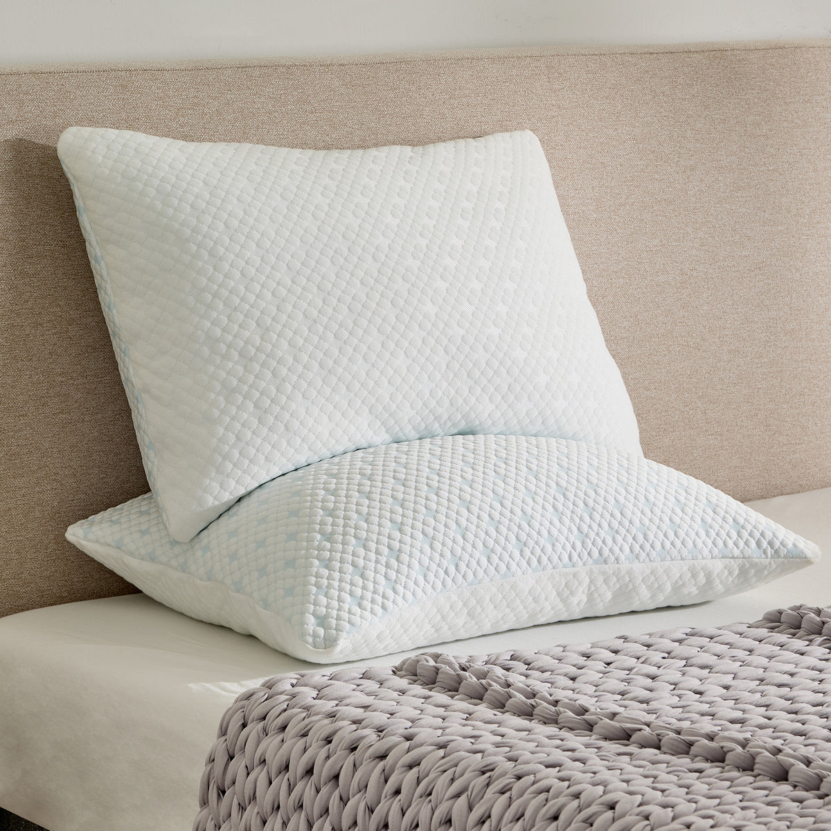 Cooling Adjustable Pillow