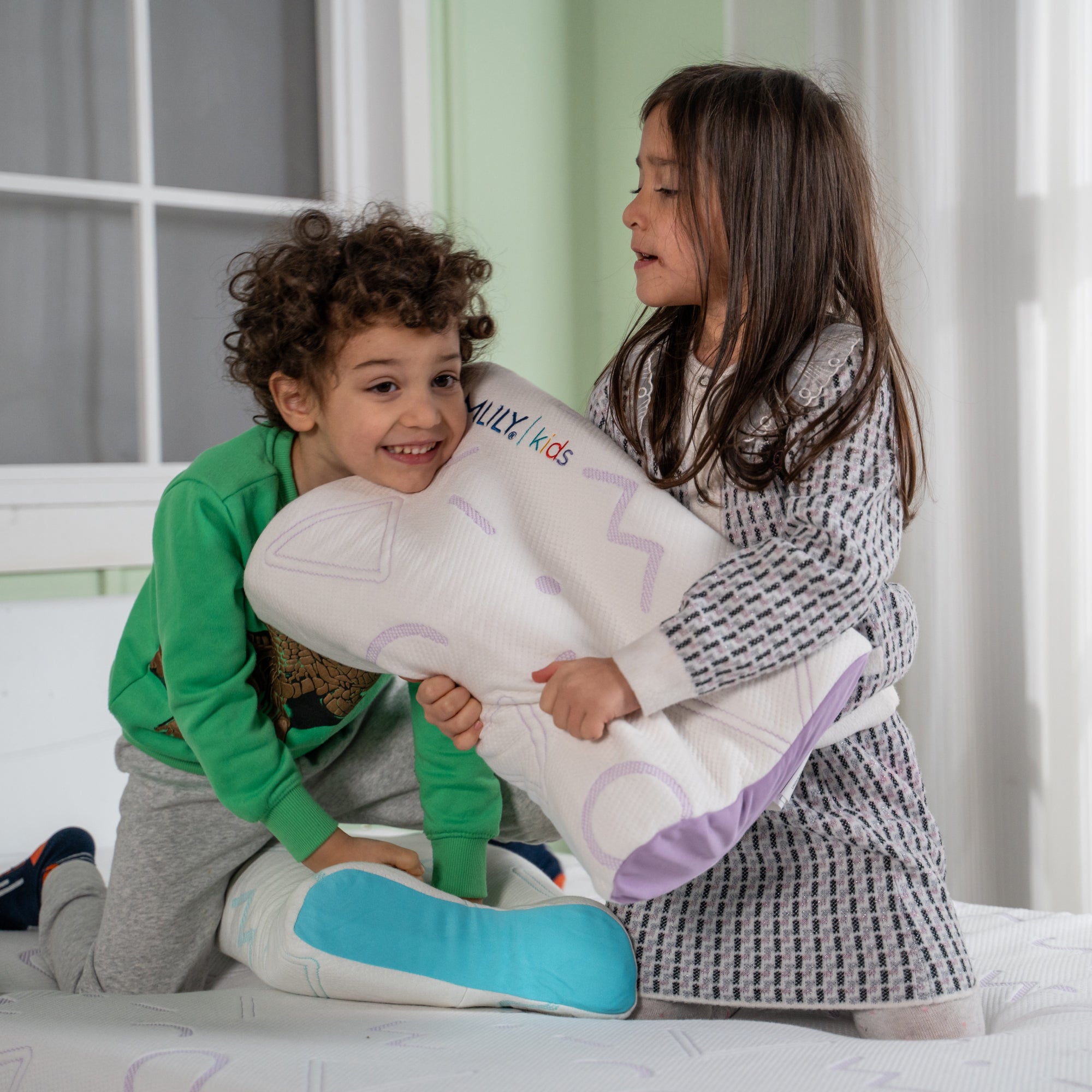 JAMA Kids Memory Foam Pillow